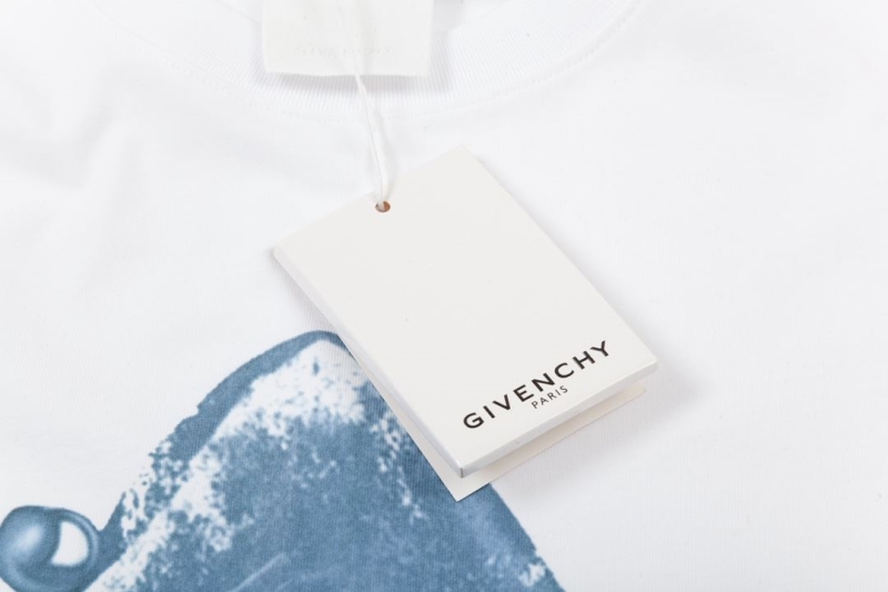 Givenchy T-Shirts